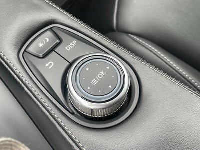 2022 INFINITI QX55 LUXE w/Heated Leather, Moonroof, CarPlay, AWD