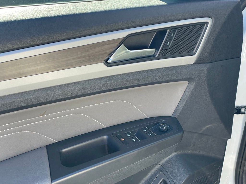 2023 Volkswagen Atlas 2.0T SEL