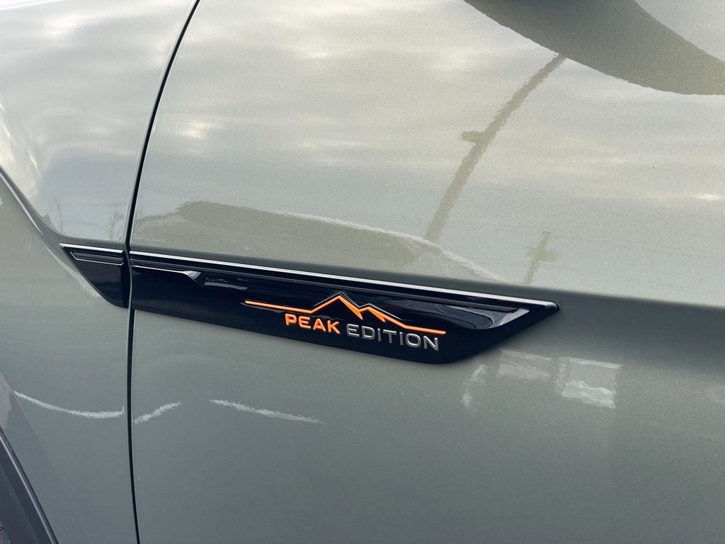 2025 Volkswagen Atlas 2.0T Peak Edition