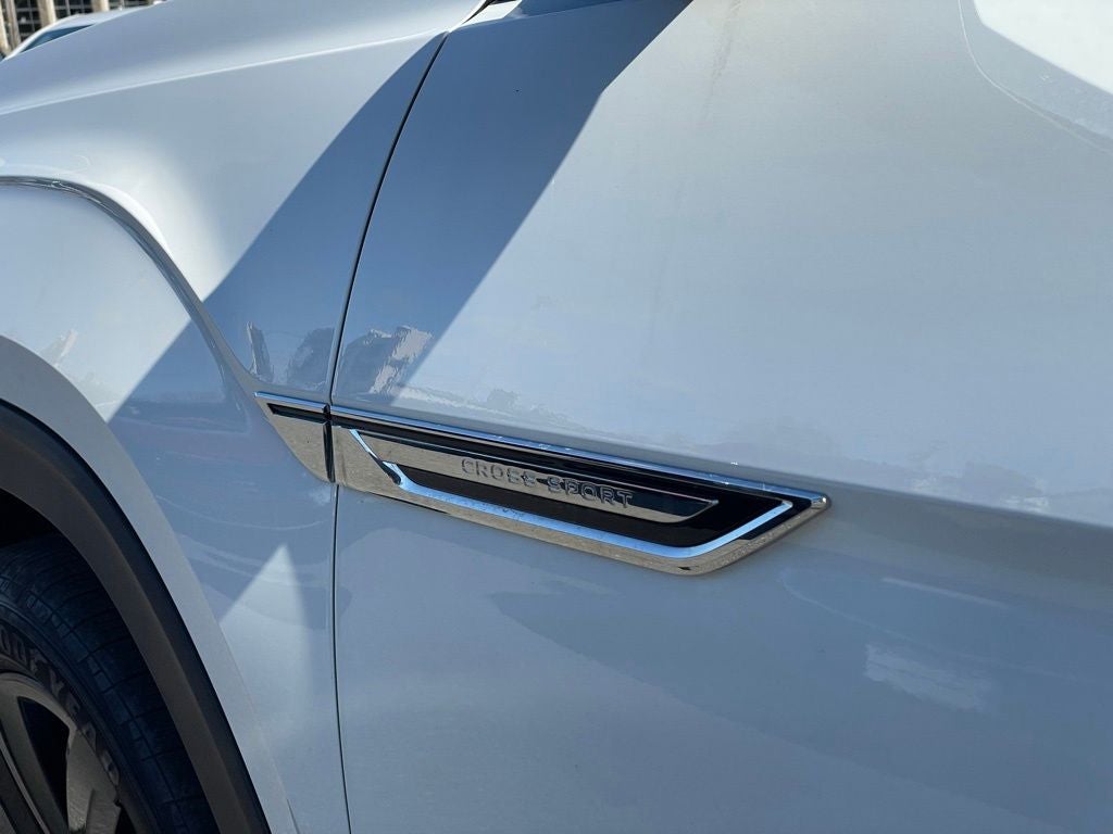 2022 Volkswagen Atlas Cross Sport 2.0T SE w/Technology