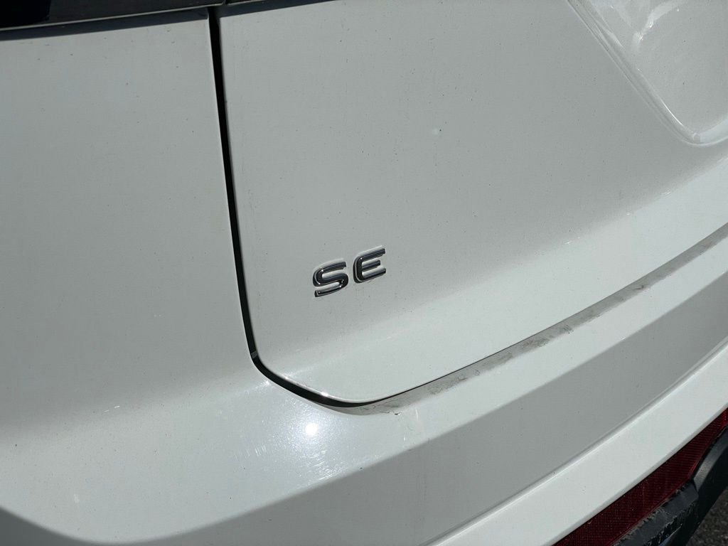 2022 Volkswagen Atlas Cross Sport 2.0T SE w/Technology