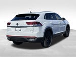 2022 Volkswagen Atlas Cross Sport 2.0T SE w/Technology