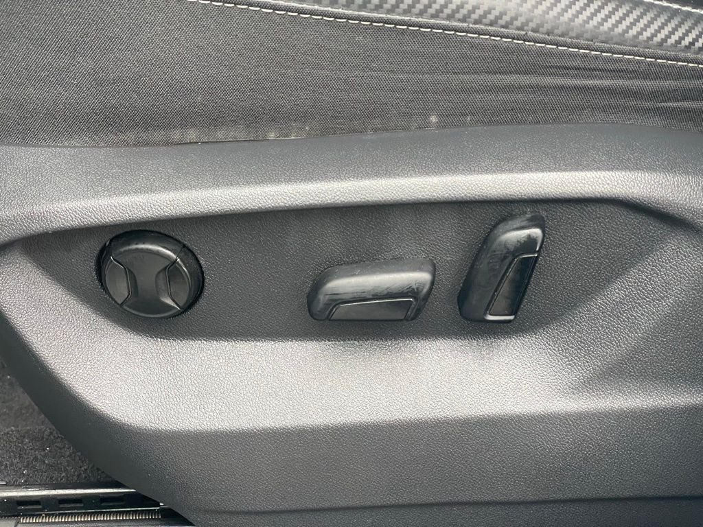 2022 Volkswagen Atlas Cross Sport 2.0T SE