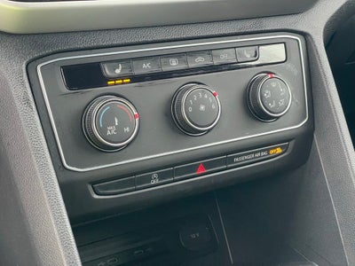 2022 Volkswagen Atlas Cross Sport 2.0T SE