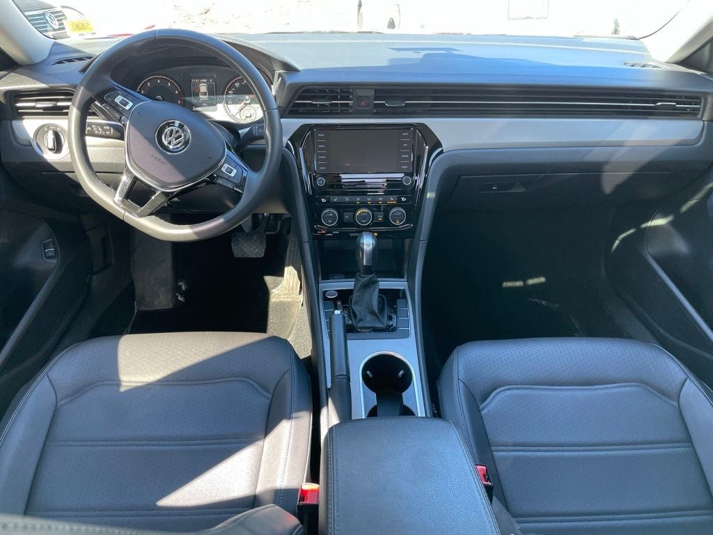 2022 Volkswagen Passat 2.0T SE