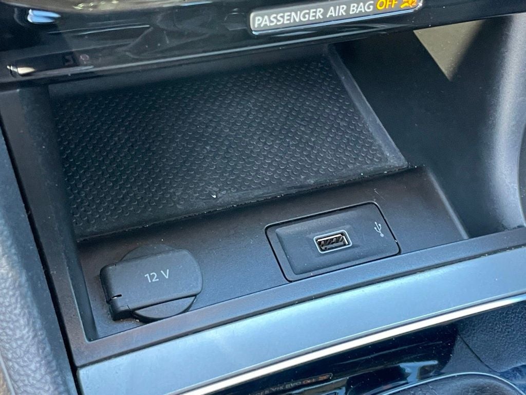 2022 Volkswagen Passat 2.0T SE