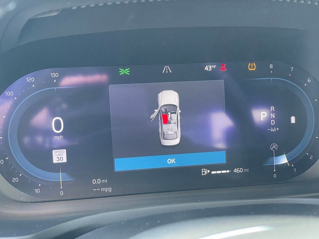 2024 Volvo S60 B5 Core Dark Theme