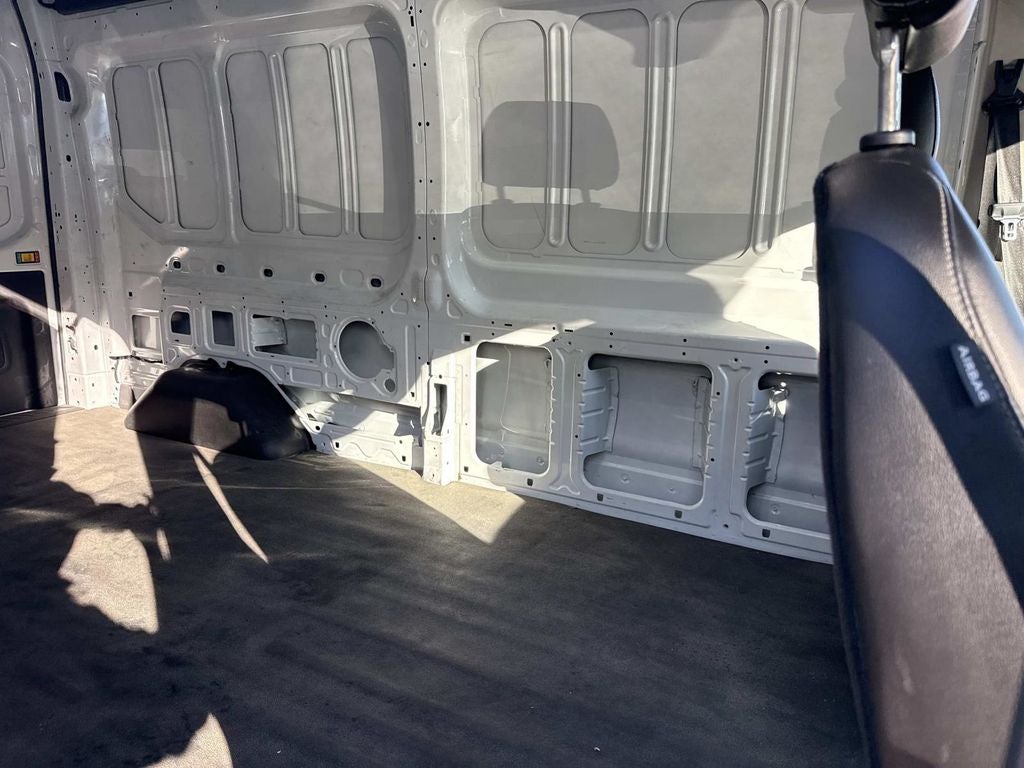 2022 Ford Transit-250 Base
