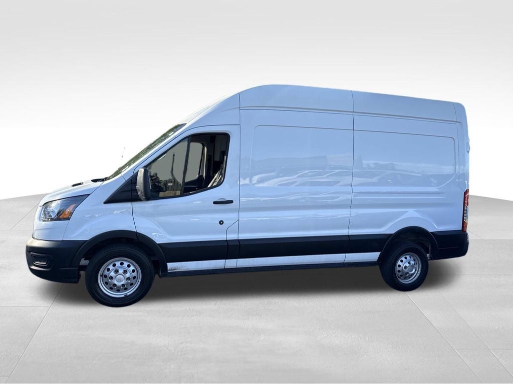 2022 Ford Transit-250 Base