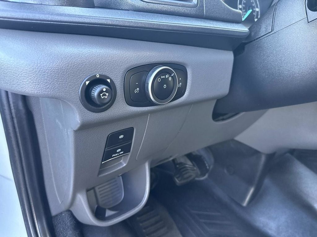 2022 Ford Transit-250 Base