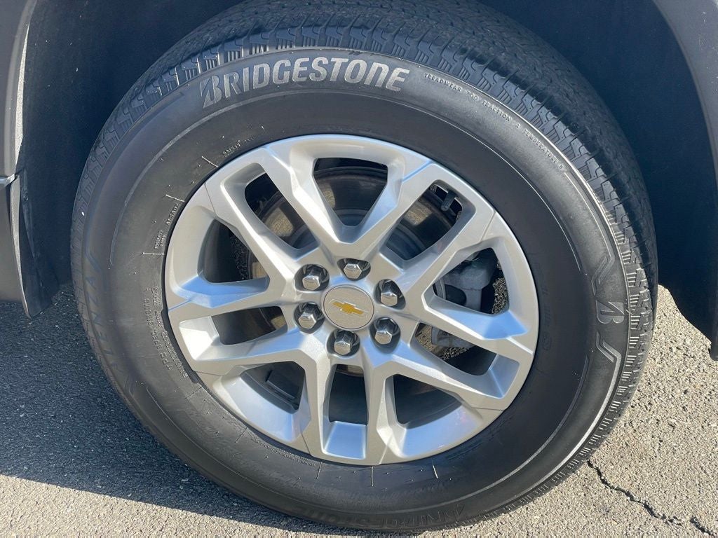 2022 Chevrolet Traverse LS