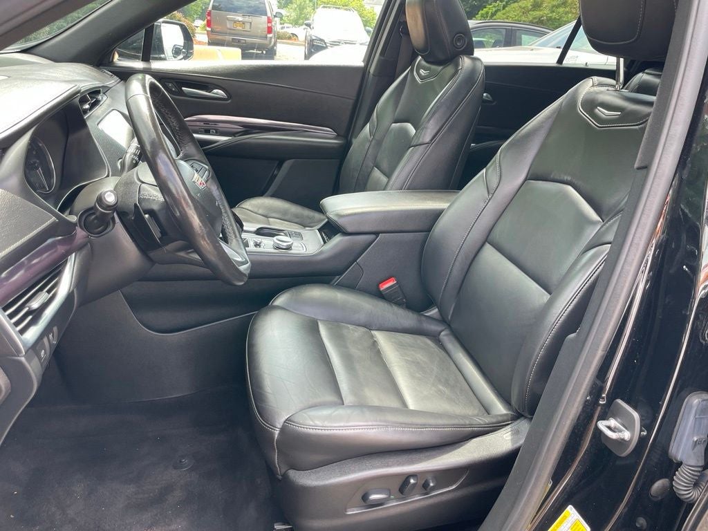 2021 Cadillac XT4 Luxury