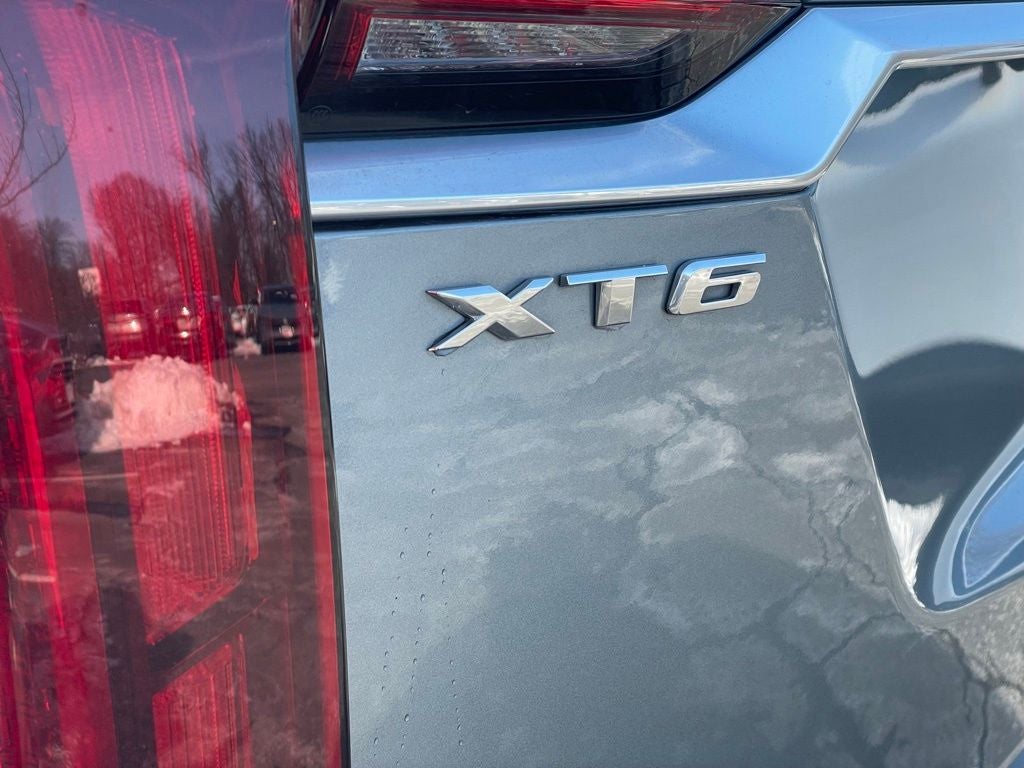 2023 Cadillac XT6 Premium Luxury