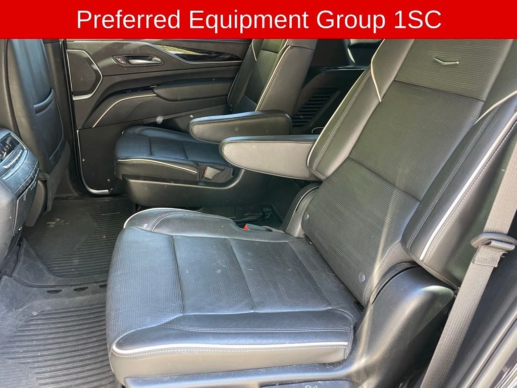 2022 Cadillac Escalade Sport