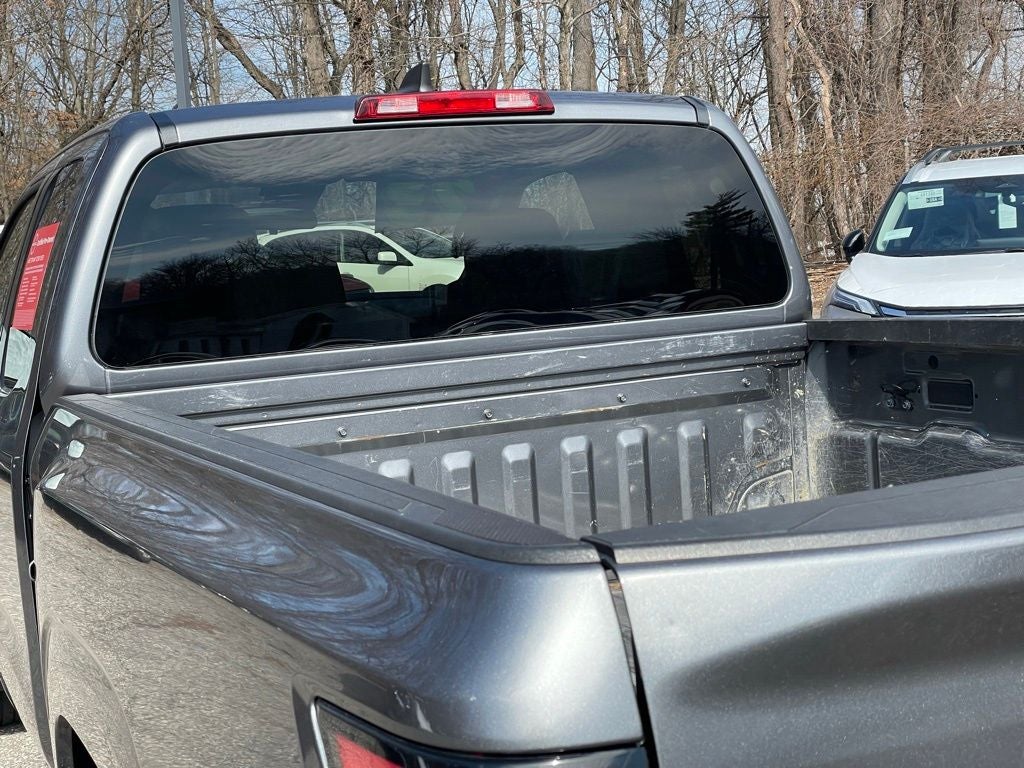 2023 Nissan Frontier S