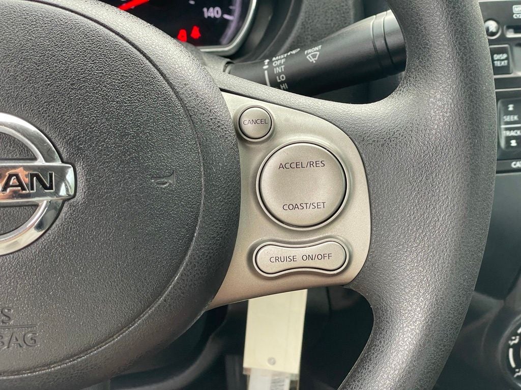 2013 Nissan Versa 1.6 SV