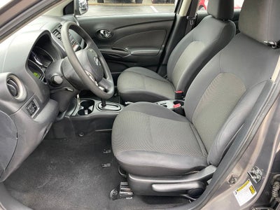 2013 Nissan Versa 1.6 SV