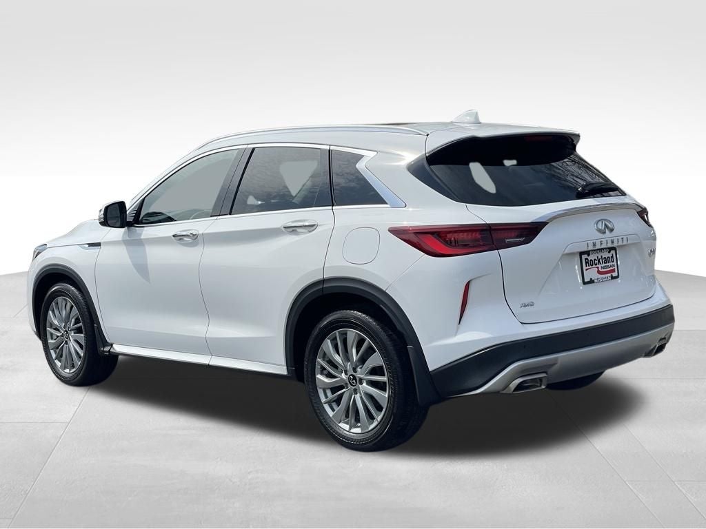 2023 INFINITI QX50 LUXE
