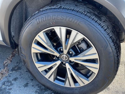 2023 Nissan Rogue SV Prem