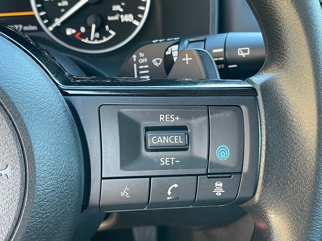 2022 Nissan Rogue SV Cloth Seating