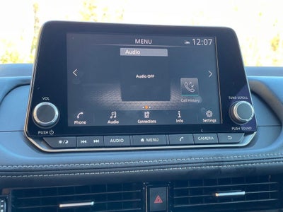 2022 Nissan Rogue SV Cloth Seating