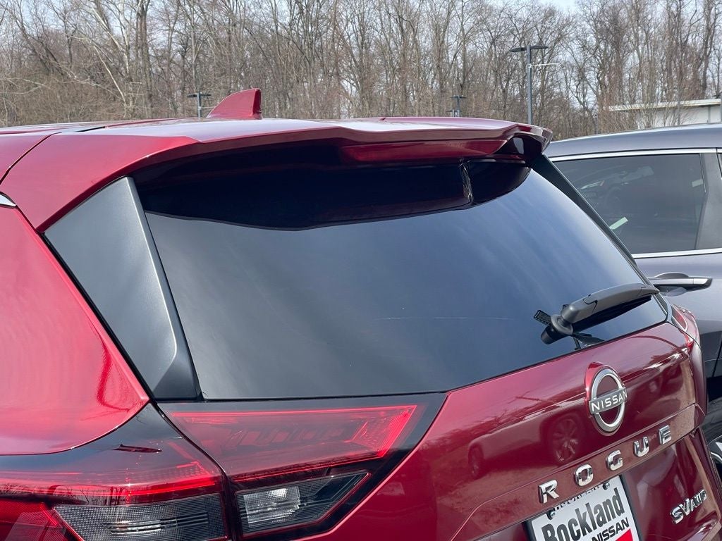 2022 Nissan Rogue SV Cloth Seating