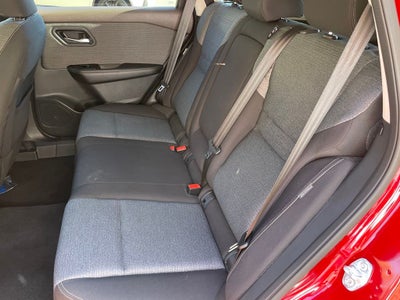2022 Nissan Rogue SV Cloth Seating