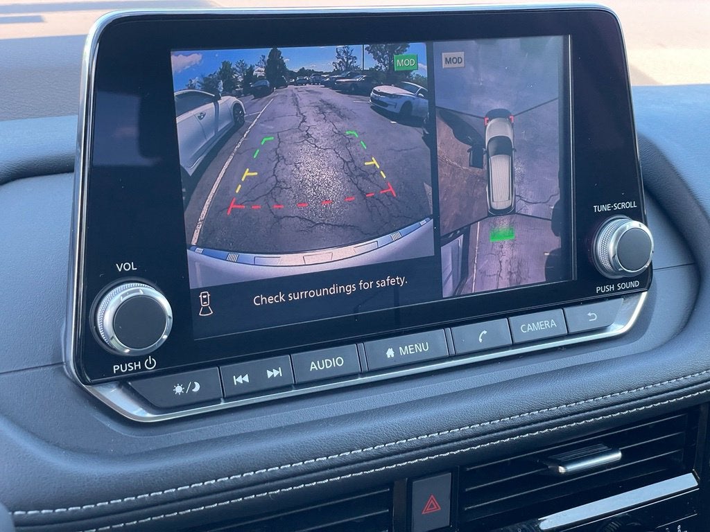 2023 Nissan Rogue SL Premium