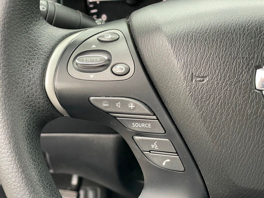 2020 Nissan Pathfinder S
