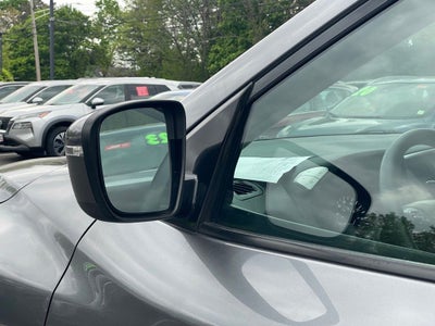 2020 Nissan Pathfinder S
