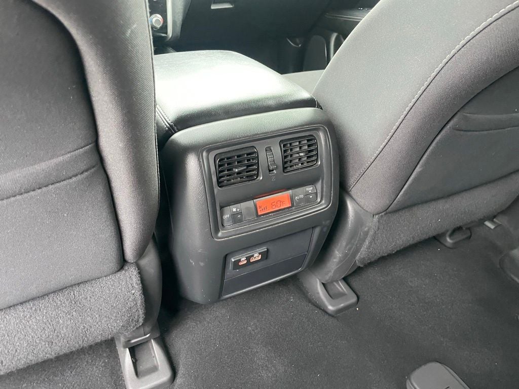 2020 Nissan Pathfinder S