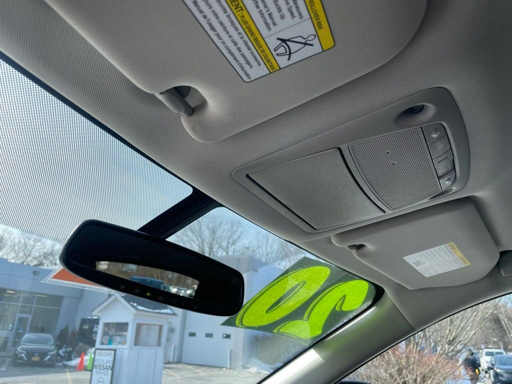 2020 Nissan Pathfinder SV