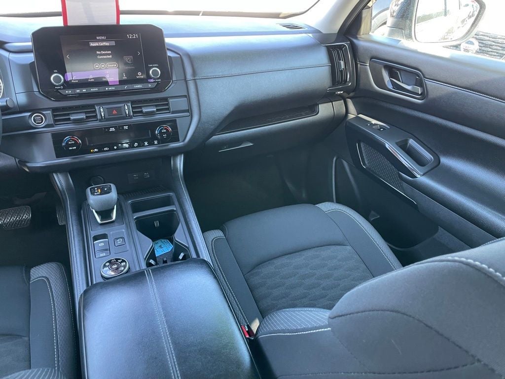 2023 Nissan Pathfinder S