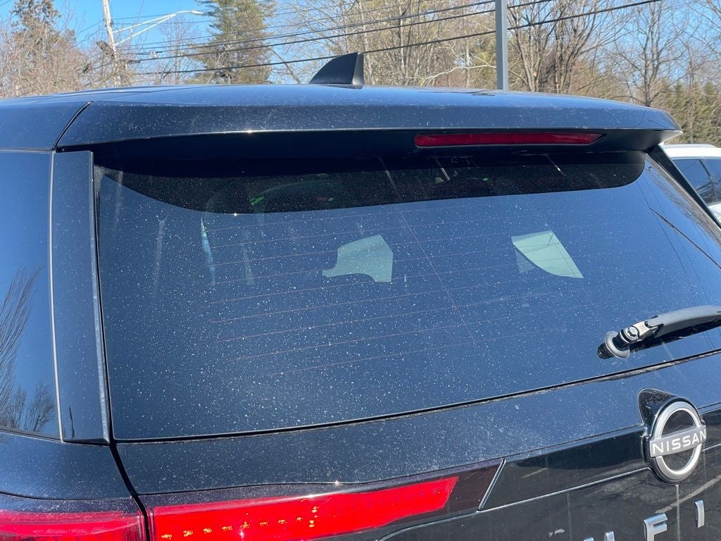 2023 Nissan Pathfinder S