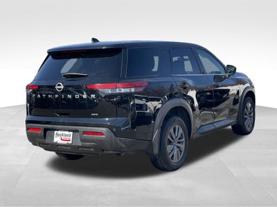 2023 Nissan Pathfinder S