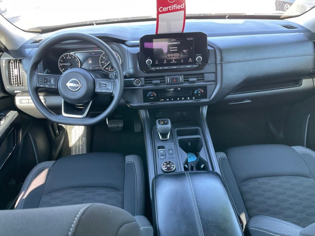 2024 Nissan Pathfinder S