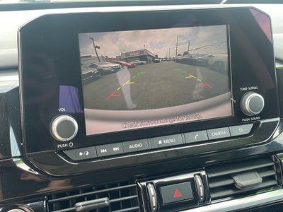 2022 Nissan Pathfinder S