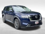 2022 Nissan Pathfinder S