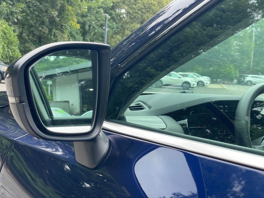 2022 Nissan Pathfinder S