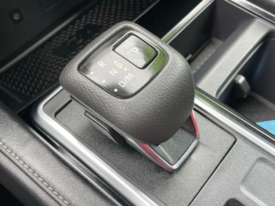 2023 Nissan Pathfinder SL w/Cross Bars