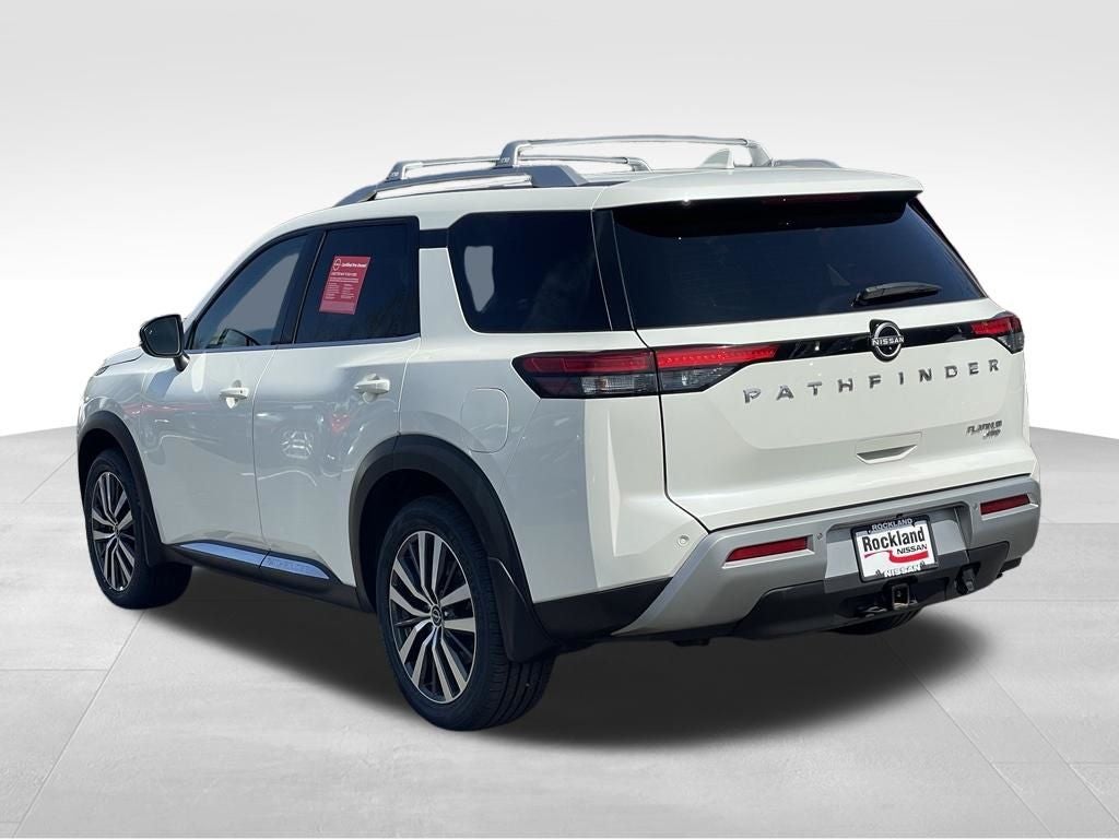 2022 Nissan Pathfinder Platinum