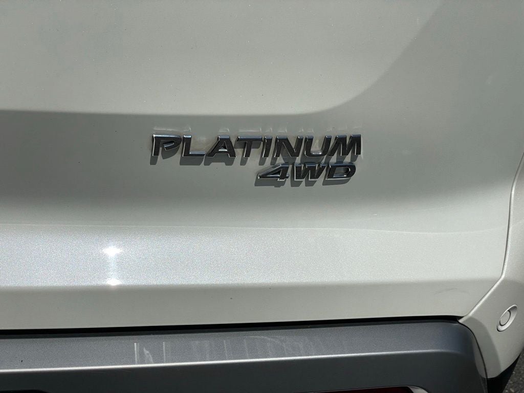 2022 Nissan Pathfinder Platinum