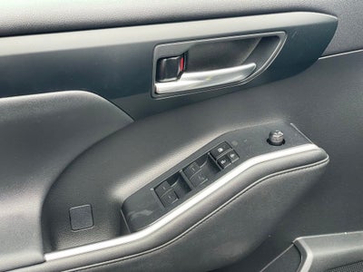 2023 Toyota Highlander Base