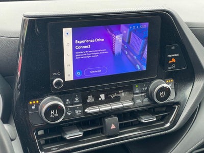 2023 Toyota Highlander Base