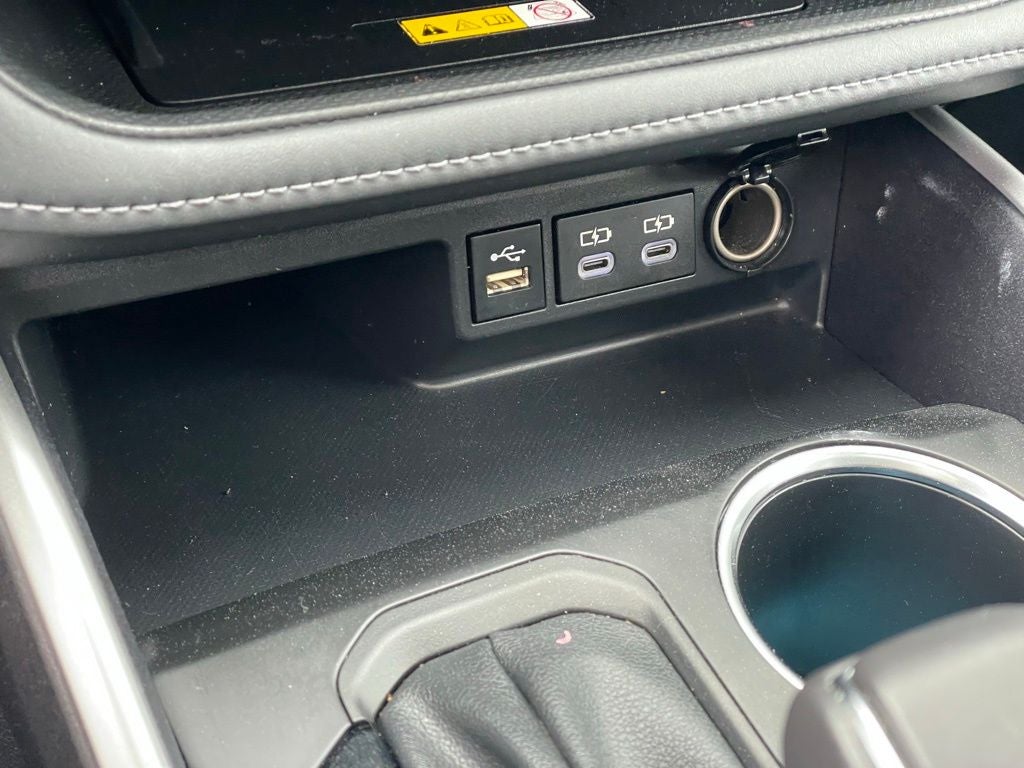 2023 Toyota Highlander Base