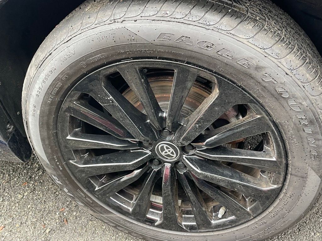 2023 Toyota Highlander Base