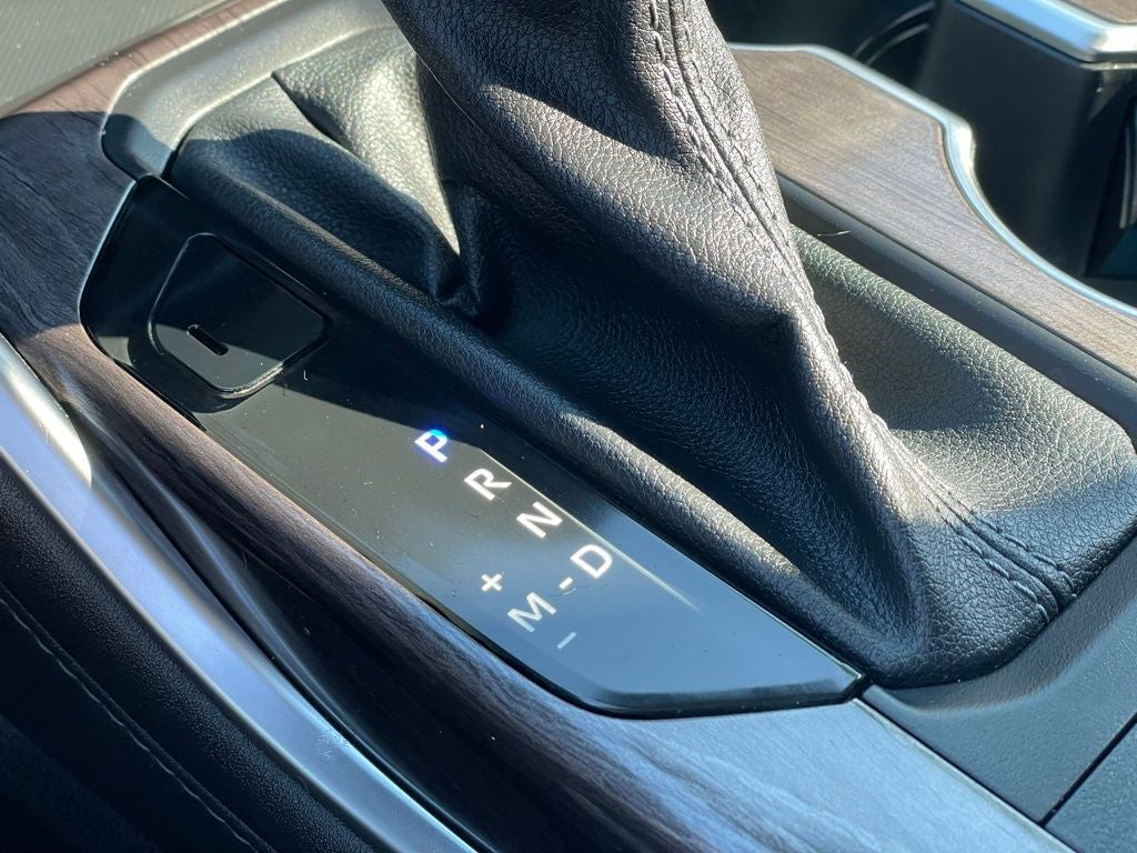 2023 Toyota Highlander Base