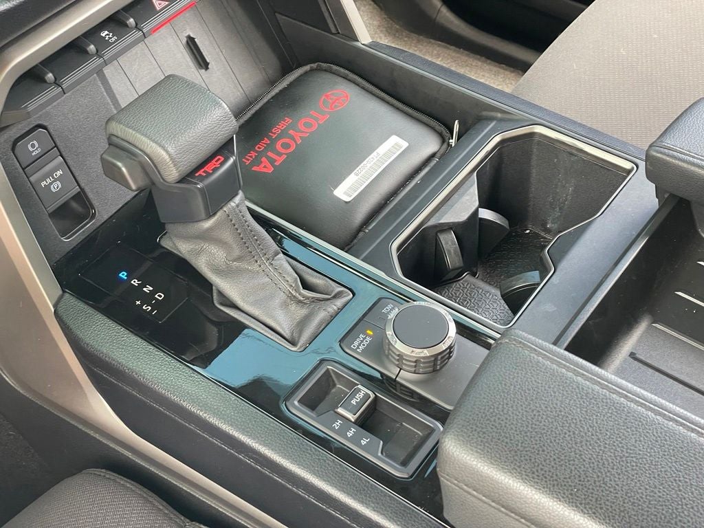 2022 Toyota Tundra SR5