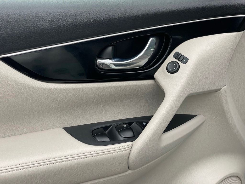 2018 Nissan Rogue Sport SL