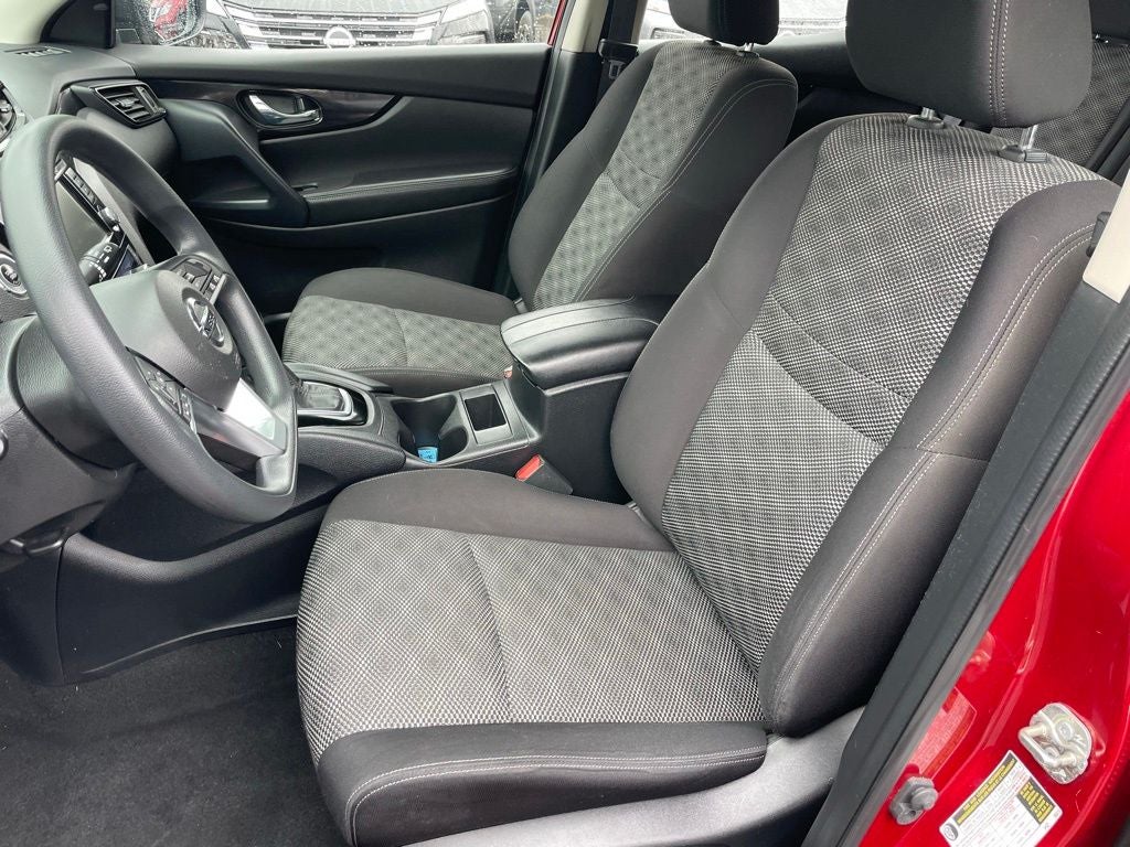 2020 Nissan Rogue Sport SV